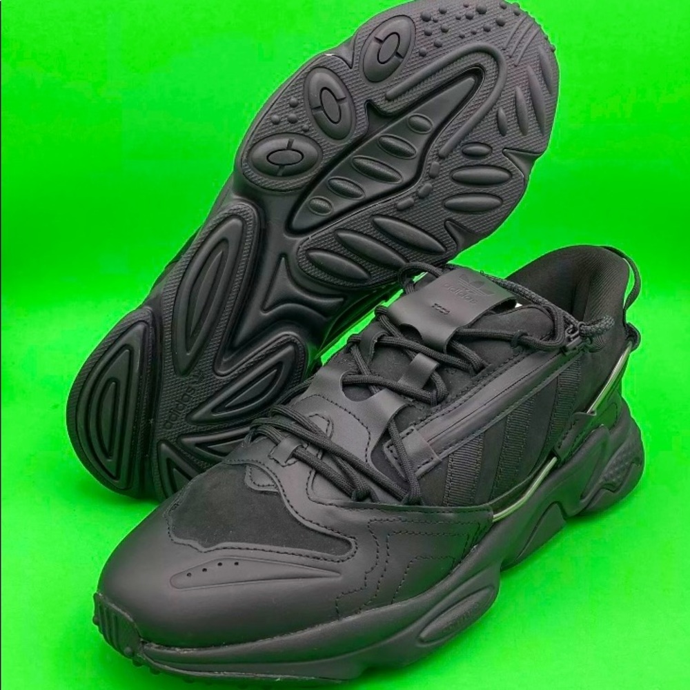 New Adidas Originals Ozweego Black Zip Shoes 
Style # GZ2645
Men's US Size: 8